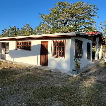 Amplia Casa En Paquera Apartment Exterior photo