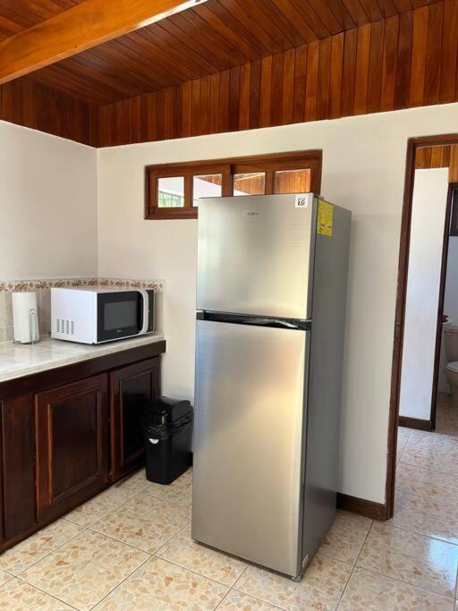 Amplia Casa En Paquera Apartment Exterior photo